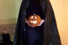 3891