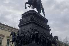 592386261_1896517264575203_6441678782007145420_n