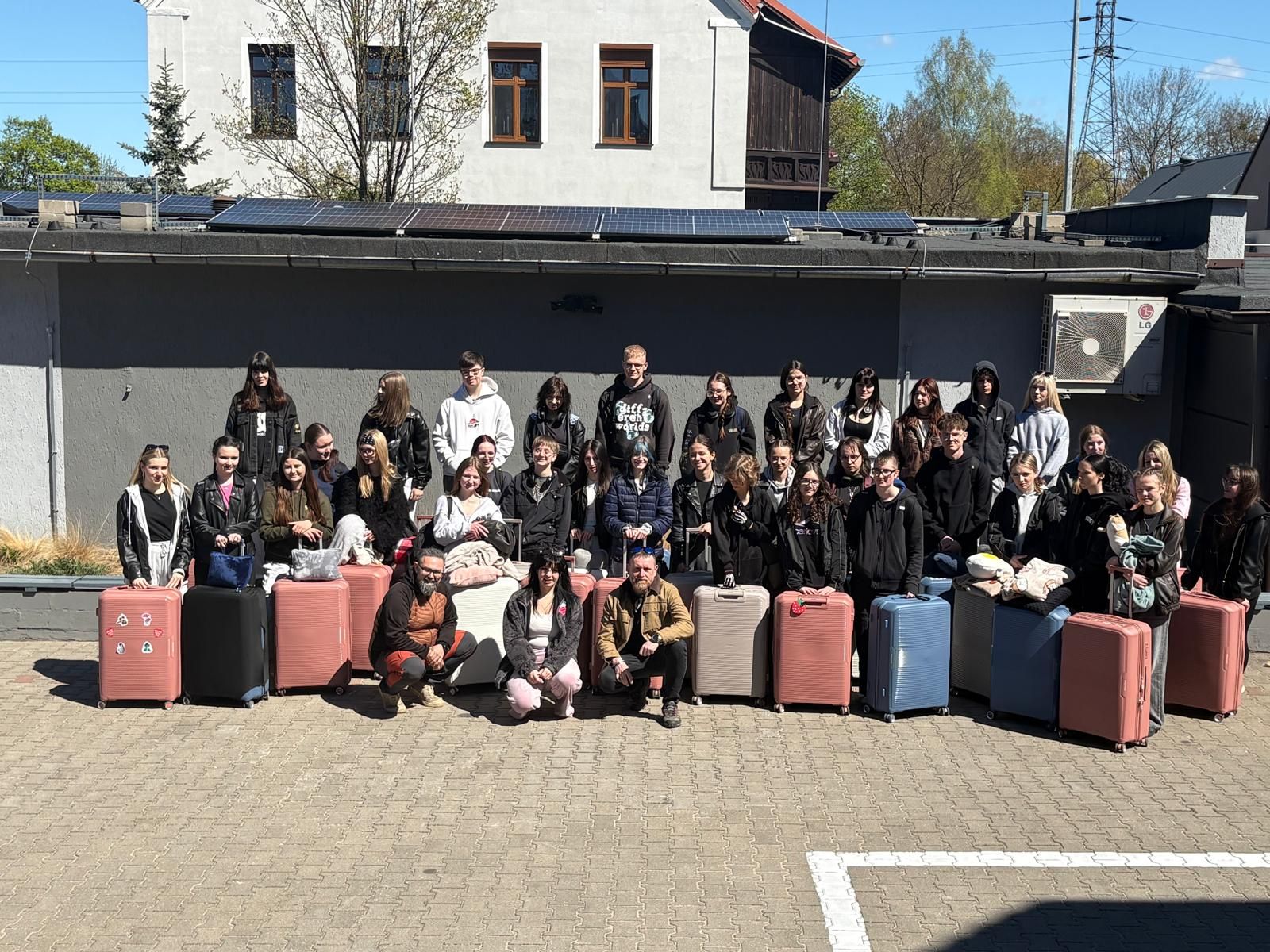 681373893_1548033720660766_4962394124394294591_n